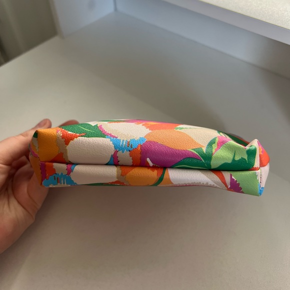 Colorful Floral Ipsy “Spring Fever” Makeup/Cosmetic Bag - Picture 6 of 7